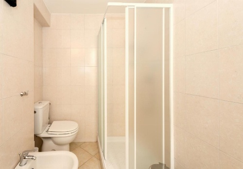 Garibaldi Centro - East End Apartments image 18